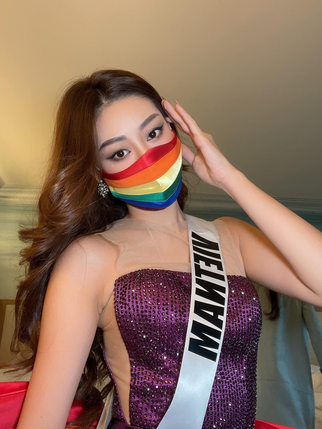 Khánh Vân mặc bộ đầm lục sắc ủng hộ cộng đồng LGBT nhưng đành phải thay ra vì 1 lý do! - Ảnh 2.