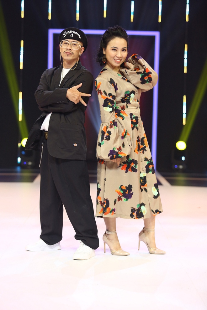 Quang Đăng dẫn học trò oanh tạc gameshow Việt hóa từng đình đám tại Mỹ - Ảnh 2.