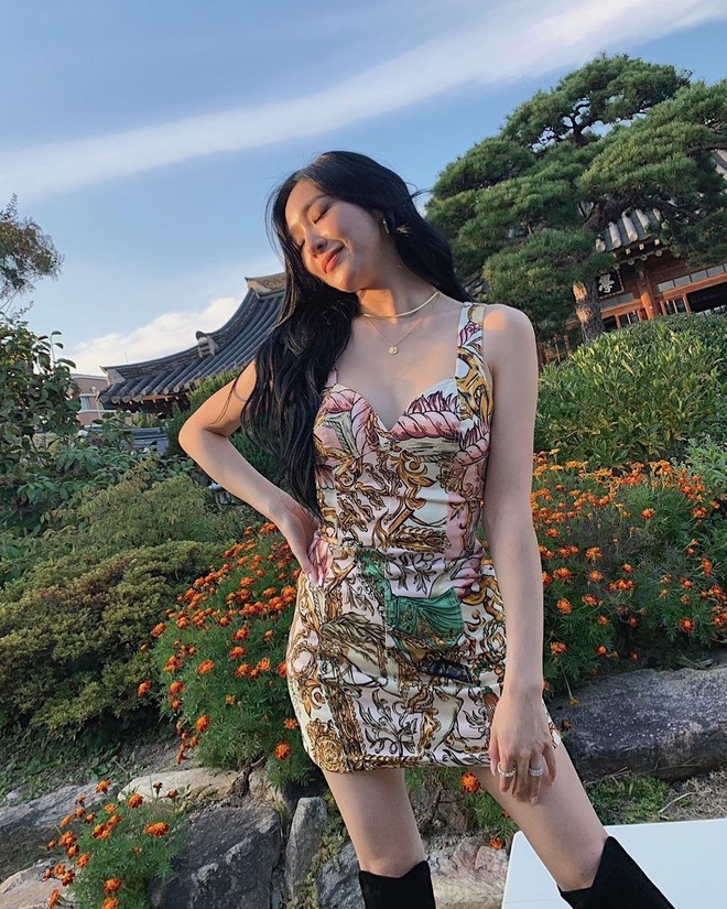 Style mùa hè của Tiffany - Sooyoung (SNSD) chính là chân ái cho những quý cô thanh lịch nhưng sexy khó cưỡng - Ảnh 5.
