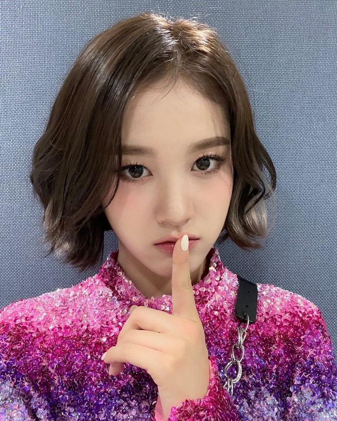 Khoảng cách thế hệ tàn nhẫn: Những Gen Z sinh vào năm Taeyeon (SNSD) gia nhập SM giờ đã debut thành idol hết rồi! - Ảnh 7.