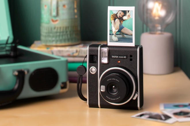 Fujifilm ra mắt máy chụp ảnh lấy liền Instax Mini 40 - Ảnh 1.