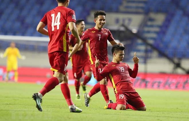 Khung hình vũ trụ điển trai của dàn cẩu thủ đội tuyển Việt Nam trước giờ ra sân, tiết lộ luôn việc đầu tiên làm sau trận đấu với UAE - Ảnh 4.