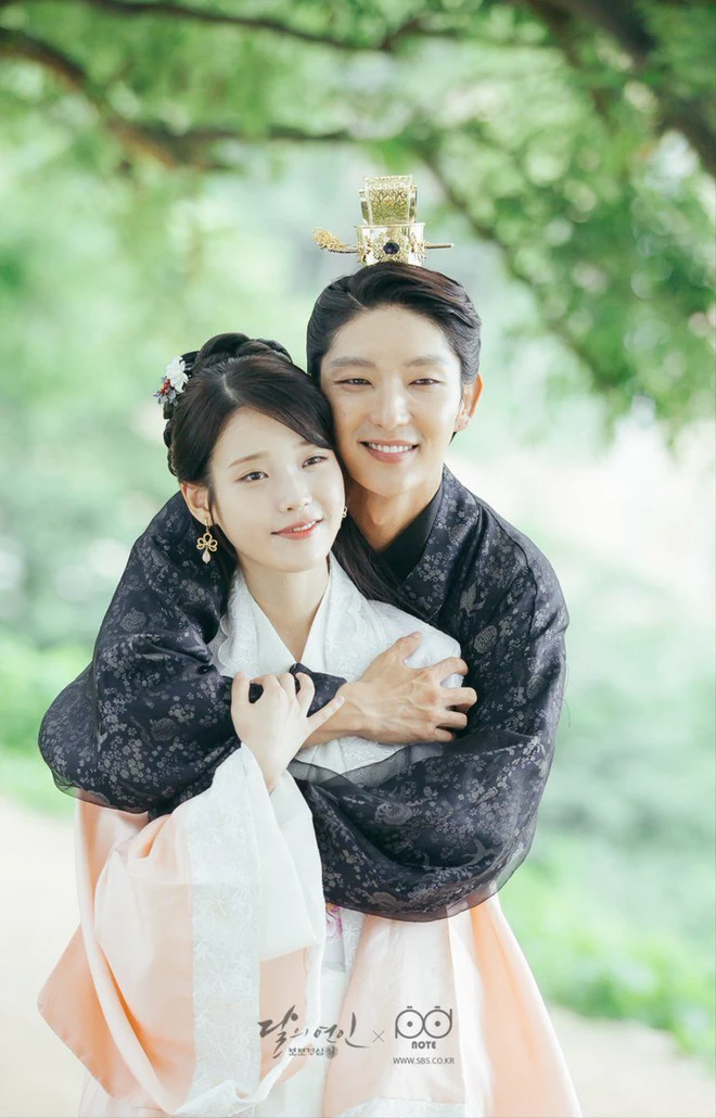 10 cặp đôi màn ảnh được fan phim Hàn kêu gào đòi tái hợp: Số 1 đích thị là IU - Lee Jun Ki rồi! - Ảnh 1.
