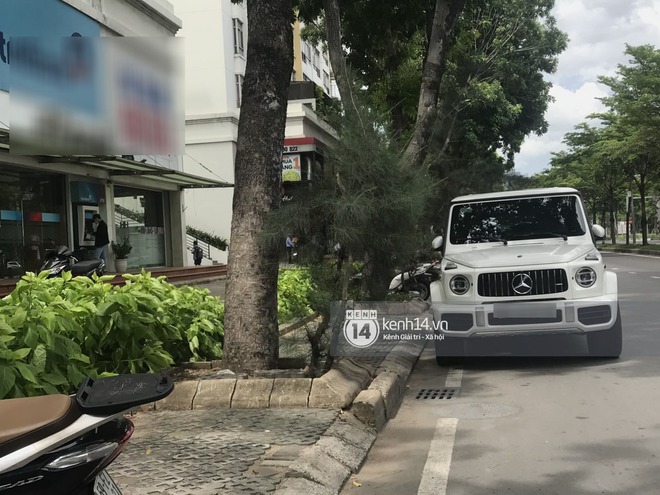 Độc quyền: Team hóng hớt lần đầu bắt gặp Sơn Tùng lái con Mẹc chục tỷ ra phố, buổi chiều của chủ tịch có khác người thường? - Ảnh 6.