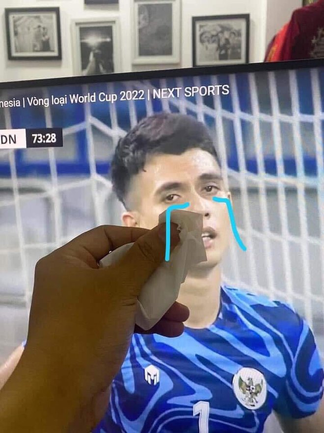 Việt Nam chốt đơn Indonesia 4-0, mạng xã hội bùng nổ loạt meme cực đỉnh, biểu cảm của Quang Hải chiếm trọn spotlight - Ảnh 5.
