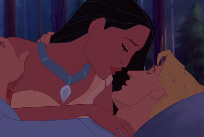 6 sai lầm Disney nhắm mắt cho qua: Elsa đáng lẽ đã chết, thảm khốc nhất chính là sự dã man của Hercules với vợ con - Ảnh 1.