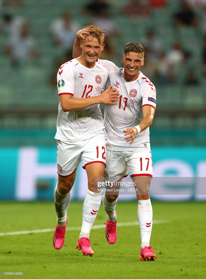 Đánh bại CH Séc, các đồng đội của Eriksen vào bán kết Euro 2020, viết tiếp câu chuyện thần kỳ - Ảnh 8.