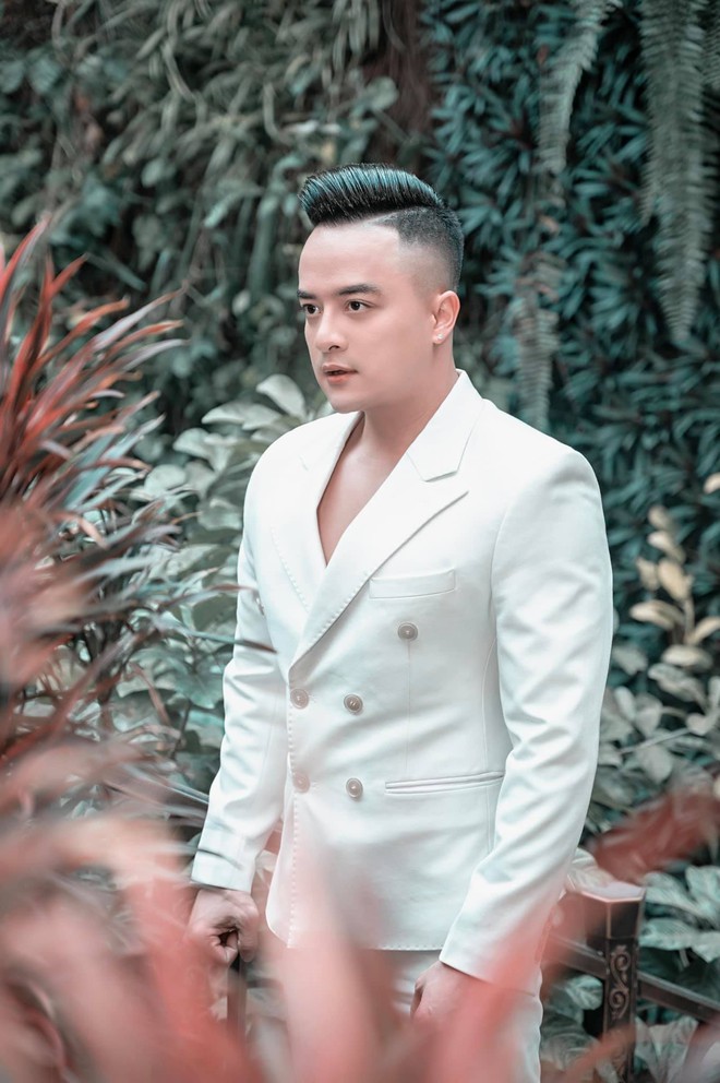 Nathan Lee vây kín tất cả các ca khúc cũ, Cao Thái Sơn quyết định ra mắt luôn 1 album mới cho đỡ phiền? - Ảnh 3.