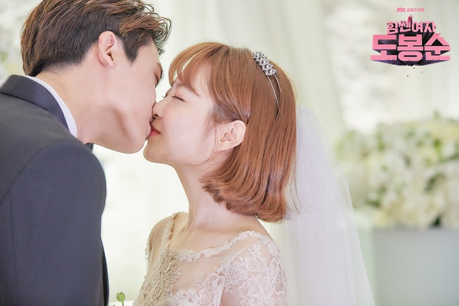 4 cặp đôi màn ảnh Hàn khiến fan nằng nặc đòi phim giả tình thật: Han So Hee - Song Kang vẫn chưa bằng số 2 - Ảnh 11.