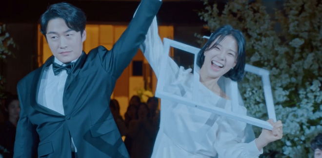 Cười bể bụng với 3 đám cưới có 1-0-2 ở phim Hàn: Hôn lễ bị thổi bay trong Penthouse thành huyền thoại meme - Ảnh 4.