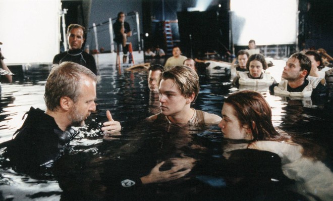 Titanic và 10 bí mật hậu trường nghe mà kinh ngạc: Dàn diễn viên bị hành xác đến rùng mình, Kate Winslet gặp tai nạn tới mức đòi bỏ phim! - Ảnh 3.