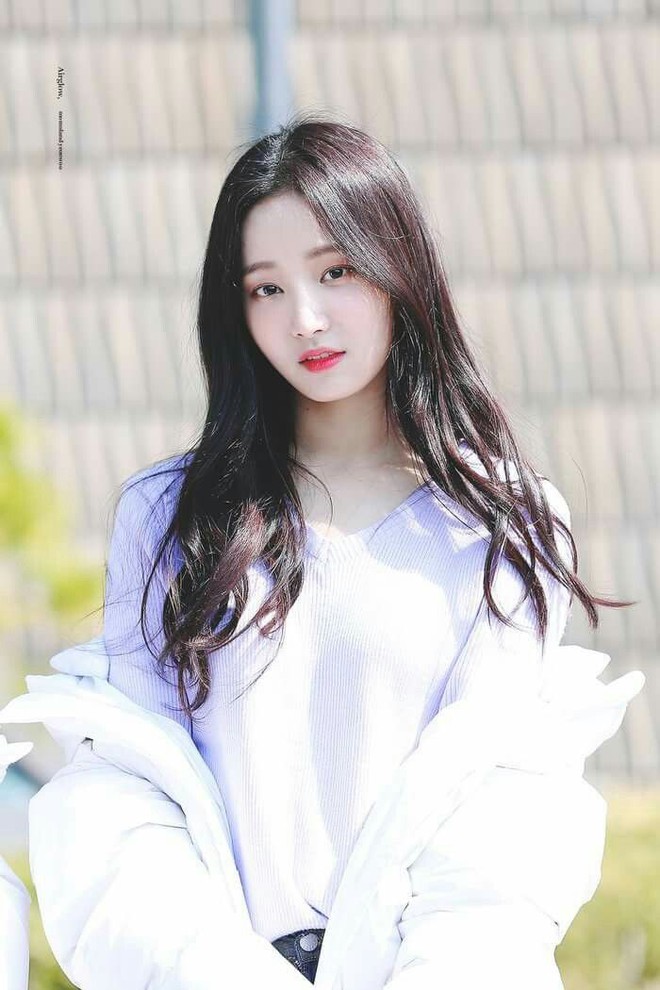 Yeonwoo (MOMOLAND) - nữ idol vừa bị Dispatch bóc hẹn hò cùng Lee Min Ho là ai? - Ảnh 3.