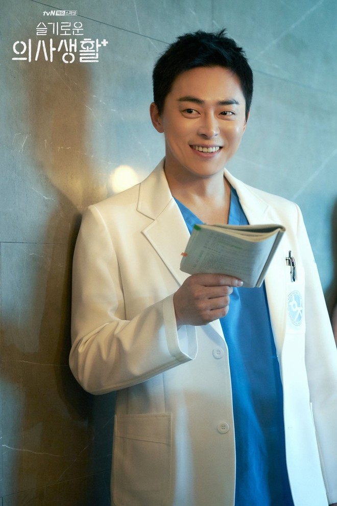 30 diễn viên Hàn hot nhất: Tài tử Hospital Playlist lên ngôi, Kim So Yeon và dàn sao Penthouse so kè cặp cực phẩm Nevertheless - Ảnh 2.