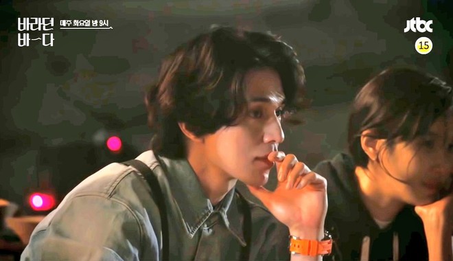 Lee Dong Wook đẹp như thơ trong show thực tế ngoại cảnh đã mắt nhất xứ Hàn - Ảnh 13.