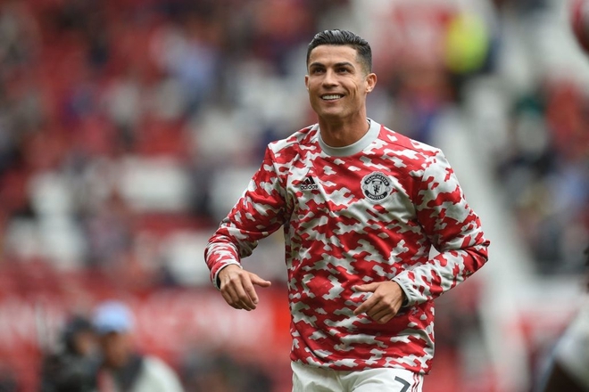 Ronaldo và Manchester United đánh chiếm toàn bộ MXH thế giới trong ngày đặc biệt của giải Ngoại hạng Anh - Ảnh 2.