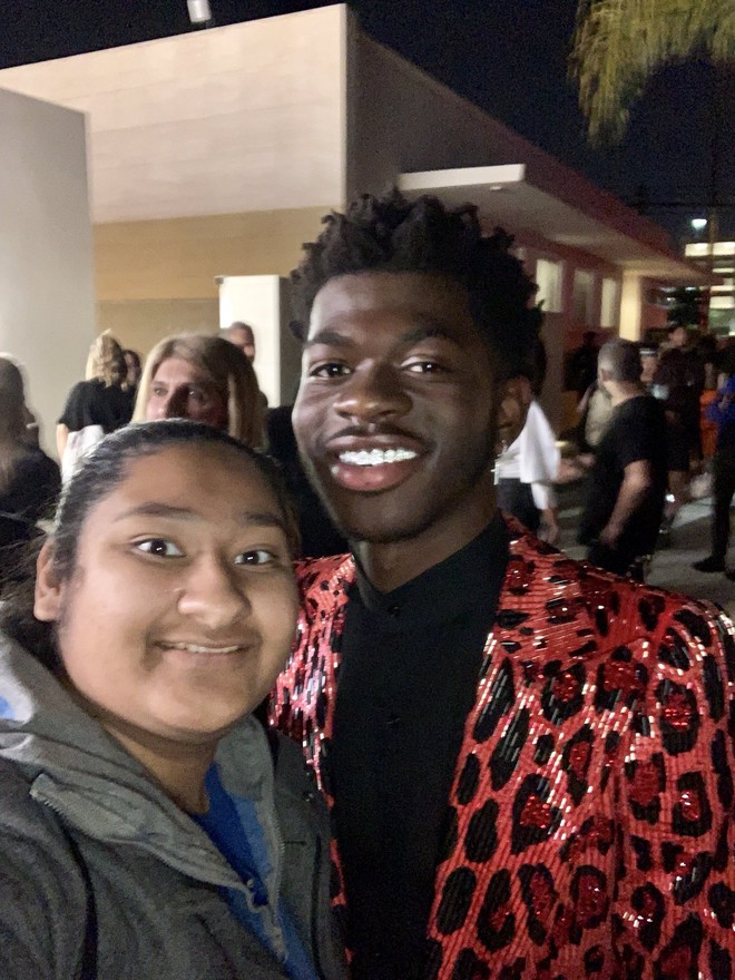 Đẳng cấp fangirl: Cô nàng Gen Z có ảnh chụp chung với cả làng sao từ Hàn đến Hollywood, kiếp trước cứu cả thế giới hay gì? - Ảnh 3.
