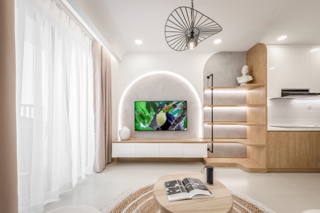 Bỏ 900 triệu thiết kế căn hộ, 8x xứng đáng nhận điểm 10 vì góc nào cũng đẹp như showroom - Ảnh 2.