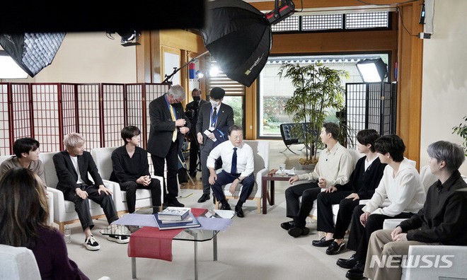1 tuần bận rộn của đặc phái viên BTS: Sát sao bên Tổng thống Hàn Quốc, diện kiến Tổng Thư ký LHQ, trình diễn tại Đại hội đồng! - Ảnh 8.