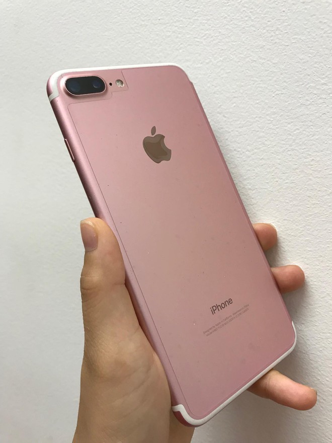 Xem girl xinh hot TikToker đập hộp iPhone 13 màu hồng, hội chị em thất vọng toàn tập? - Ảnh 8.