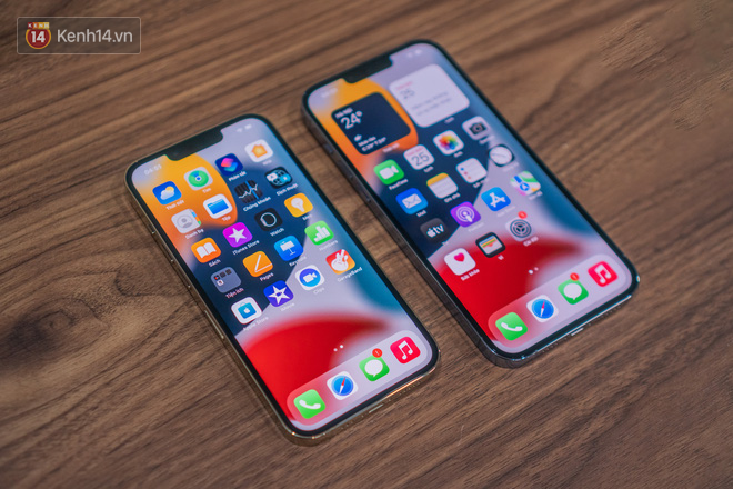 Nóng: Cận cảnh những chiếc iPhone 13 đầu tiên về Việt Nam - Ảnh 10.