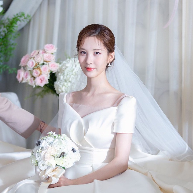 Mỹ nhân Hàn hóa cô dâu xinh nức nở trên phim: Son Ye Jin bao năm vẫn xứng danh huyền thoại - Ảnh 1.