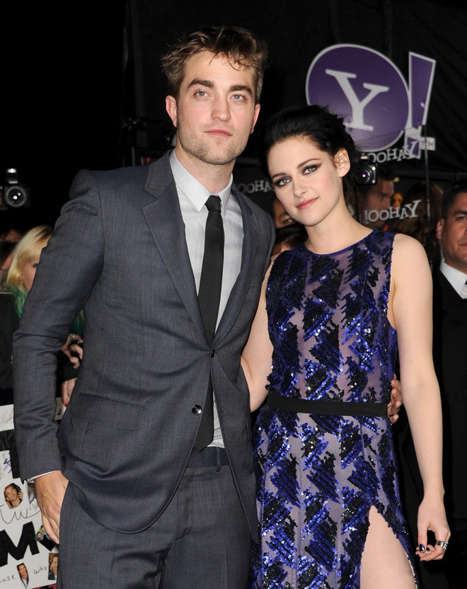 Hot lại nụ hôn giúp cặp đôi Twilight được nhận: Robert Pattinson cuồng nhiệt đến... ngã khỏi giường, suýt mất vai vì một vấn đề ngoại hình! - Ảnh 4.