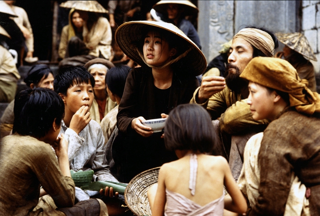 3 lần Hollywood khẳng định Việt Nam đẹp quá đi thôi: Ưng mắt từ con người đến văn hoá, mê mệt công chúa Disney gốc Việt! - Ảnh 4.