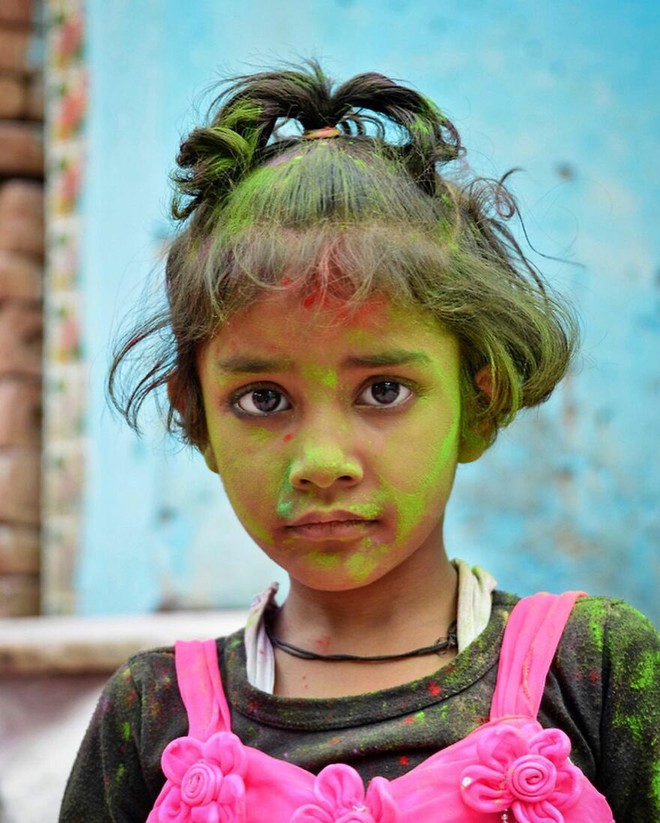 Ghi lại hình ảnh các em nhỏ ở nơi hẻo lánh nhất thế giới, nhiếp ảnh gia cho ra đời bộ ảnh giản dị nhưng ẩn chứa vô vàn điều thú vị - Ảnh 11.