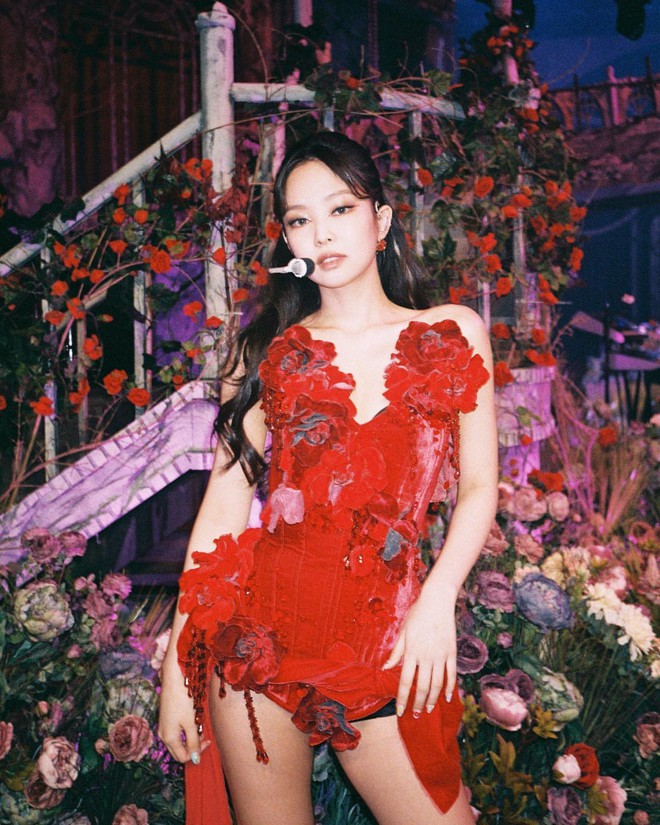 Idol tự sản xuất nhạc trong các nhóm Kpop: Cả 7 thành viên BTS được công nhận, Jennie và Rosé (BLACKPINK) lại bị mỉa mai - Ảnh 19.