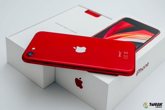 Mẫu iPhone mới sắp ra mắt có giá chỉ từ 9 triệu đồng lộ ảnh Full HD: Thiết kế có làm iFan mê mệt? - Ảnh 1.