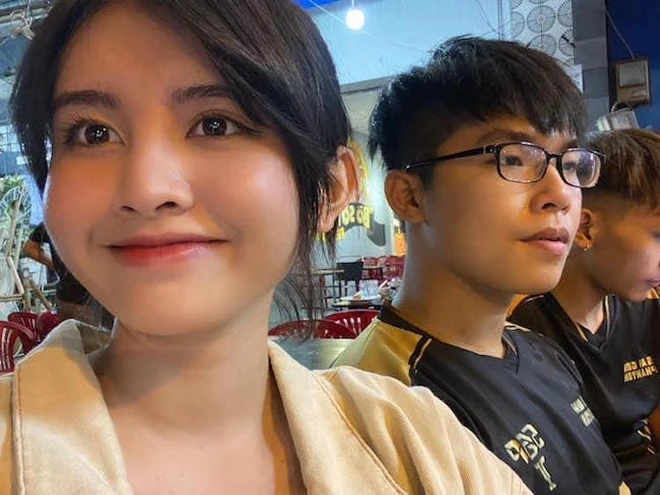 Tình bể bình ngày Tết: Lai Bâng tặng bạn bạn gái skin Liên Quân, Trang Six cũng lì xì ox map số tiền đẹp! - Ảnh 5.