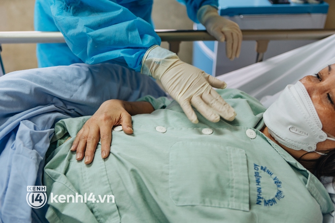 F0 thể nhẹ nhưng nguy kịch hậu Covid-19, bác sĩ khuyến cáo những triệu chứng báo động đỏ cần nhập viện ngay! - Ảnh 4.