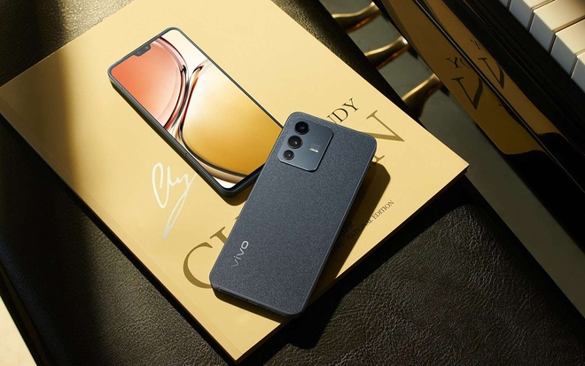 Loạt smartphone xịn xò giảm giá cực sâu sau Tết, có mẫu giảm đến gần 9 triệu đồng - Ảnh 8.