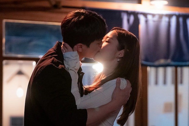 Phim của Park Min Young - Song Kang ngày càng lê thê, khán giả phát bực chọn kịch bản cho kỹ vào chứ! - Ảnh 4.