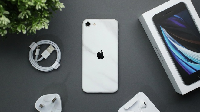 Apple có động thái dọn kho, chuẩn bị cho màn ra mắt iPhone giá rẻ chỉ 9 triệu đồng! - Ảnh 3.