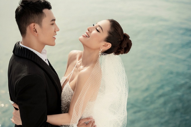 Full HD bộ ảnh cưới sang xịn của Phương Trinh Jolie và Lý Bình: Cô dâu hở bạo khoe body, 1 chi tiết gây choáng! - Ảnh 10.