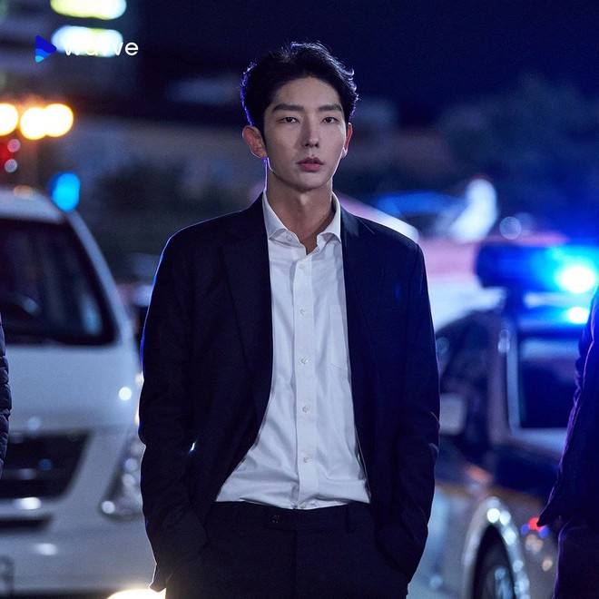 Không nổi rần rần, 3 phim Hàn mới cứng này vẫn cực hấp dẫn: Không xem phim của Kim Ji Won, Lee Jun Ki là phí lắm luôn! - Ảnh 5.