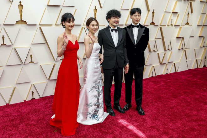 Netizen săn lùng profile mỹ nhân Hàn ở phim thắng giải Oscar 2022: Visual nàng thơ, diễn xuất siêu đỉnh - Ảnh 3.