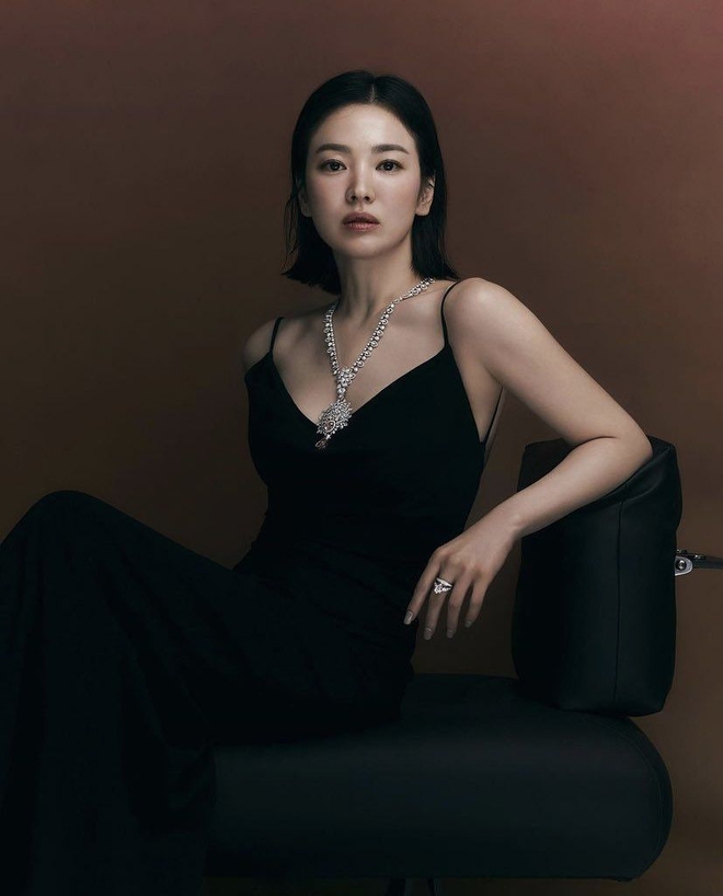 Hội diễn viên Hàn quyền lực nhất 2022: Số 1 còn chẳng có phim mới, Son Ye Jin - Song Hye Kyo đuổi sát nút nhau - Ảnh 6.