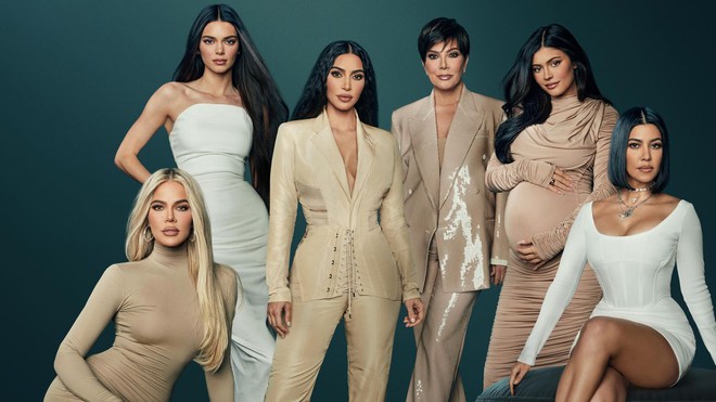 Hơn 10 năm trước bị đuổi thẳng cổ, mà nay đại gia đình Kardashian được mời tới MET Gala 2022 không sót một ai - Ảnh 5.