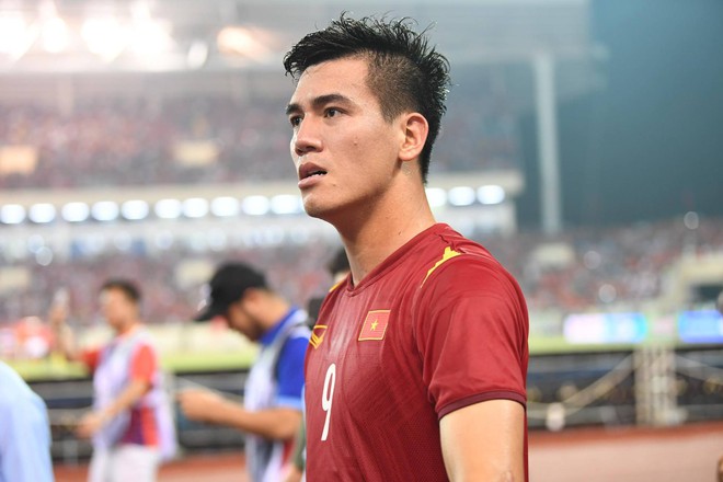 Nhâm Mạnh Dũng hét to đầy phấn khích, Phan Tuấn Tài mắt đỏ hoe tạo nên loạt khoảnh khắc ấn tượng của U23 Việt Nam tại SEA Games 31  - Ảnh 7.