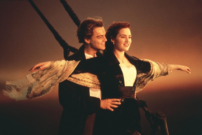 Leonardo DiCaprio: Mỹ nam Titanic bị Juliet cạch mặt, cặp kè toàn mỹ nhân kém chục tuổi và cú lột xác ngoạn mục với tượng vàng Oscar - Ảnh 6.