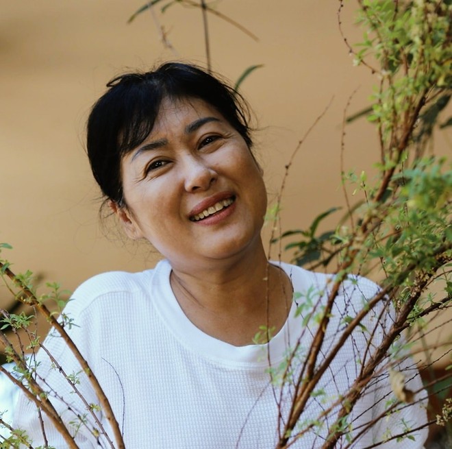 Dàn sao Người Mẹ Nhí sau 16 năm: Angela Phương Trinh thay đổi chóng mặt, 1 nữ diễn viên hạnh phúc bên trời Tây - Ảnh 9.