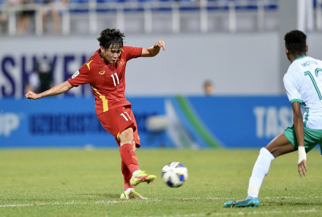 Nhận trận thua đáng tiếc trước U23 Saudi Arabia, tuyển U23 Việt Nam dừng chân tại tứ kết giải châu Á - Ảnh 1.