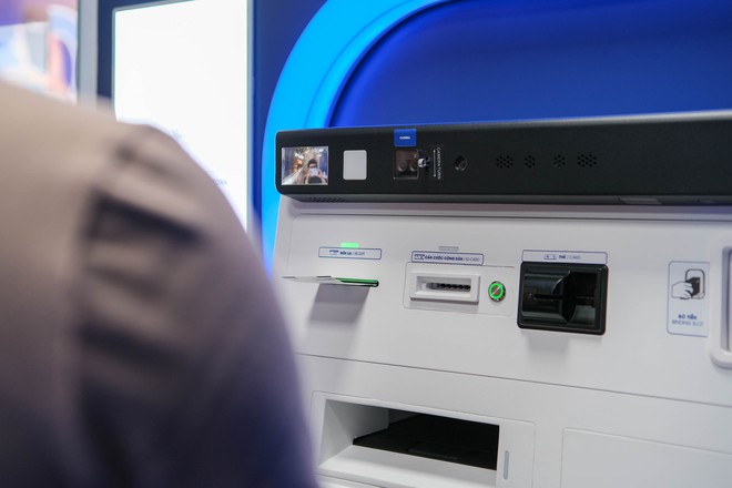 Trải nghiệm rút tiền tại ATM bằng CCCD gắn chip: Quy trình nhanh – gọn – lẹ, đã đến lúc tạm biệt thẻ ATM? - Ảnh 9.
