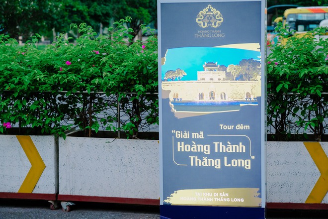 Trải nghiệm tour đêm tại Hoàng Thành Thăng Long và hành trình giải mã bí mật hóc búa  - Ảnh 1.