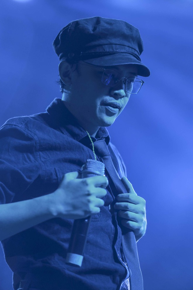 Đêm nhạc Indie ở Hà Nội liên tục gặp sự cố, Hoàng Dũng và các nghệ sĩ bị “bể show”, khán giả bức xúc đòi hoàn tiền - Ảnh 13.