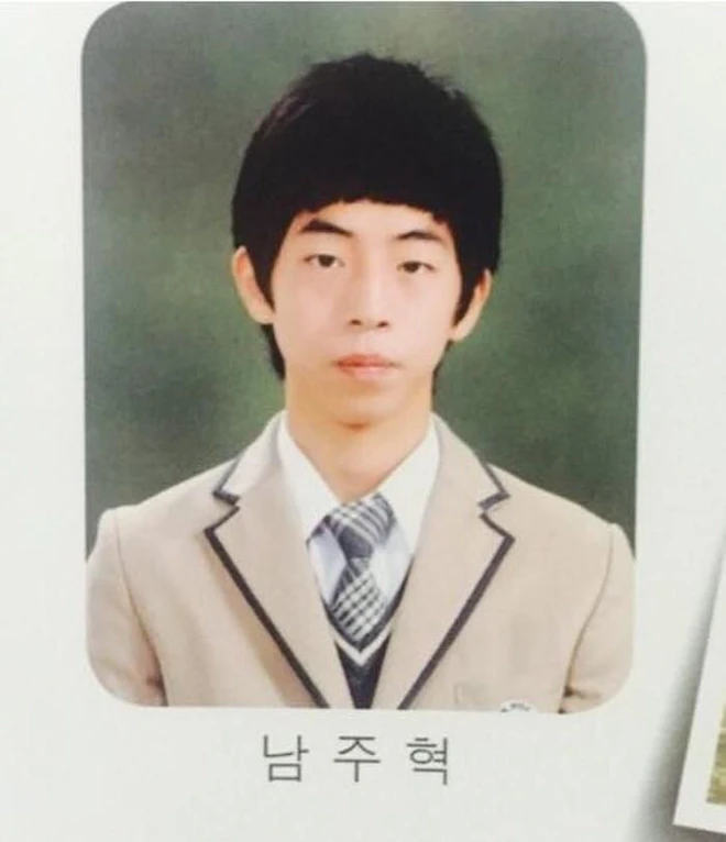 Loạt ảnh thời đi học của nam thần Nam Joo Hyuk, ca dậy thì thành công nhất xứ Hàn chắc là đây - Ảnh 1.