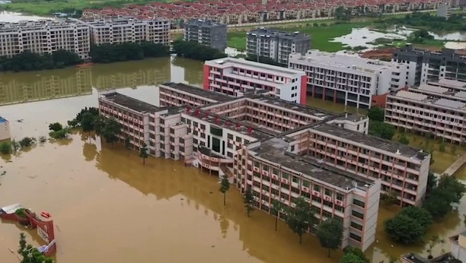 Mưa lũ kỷ lục tại Trung Quốc: Một địa phương dự báo mực nước lên tới 36 mét, cao nhất trong 100 năm - Ảnh 2.