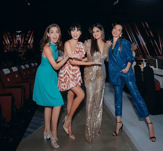 Gu ăn mặc của 2 cực phẩm Hoa hậu Hoàn vũ: Lúc xuề xoà, khi lại tươm tất, nhưng nhan sắc luôn chạm ngưỡng dương vô cùng - Ảnh 5.